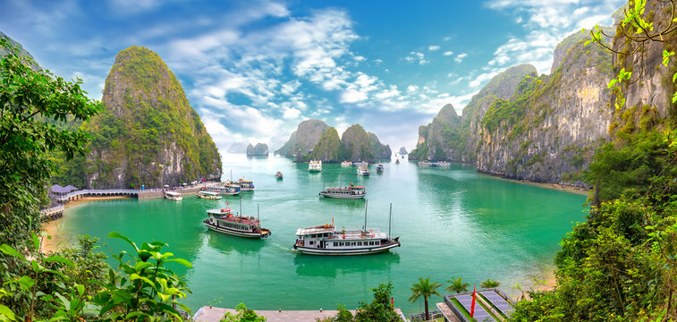 IMPRESSIVE VIETNAM SPCL ITINERARY 07 Nights / 08 Days